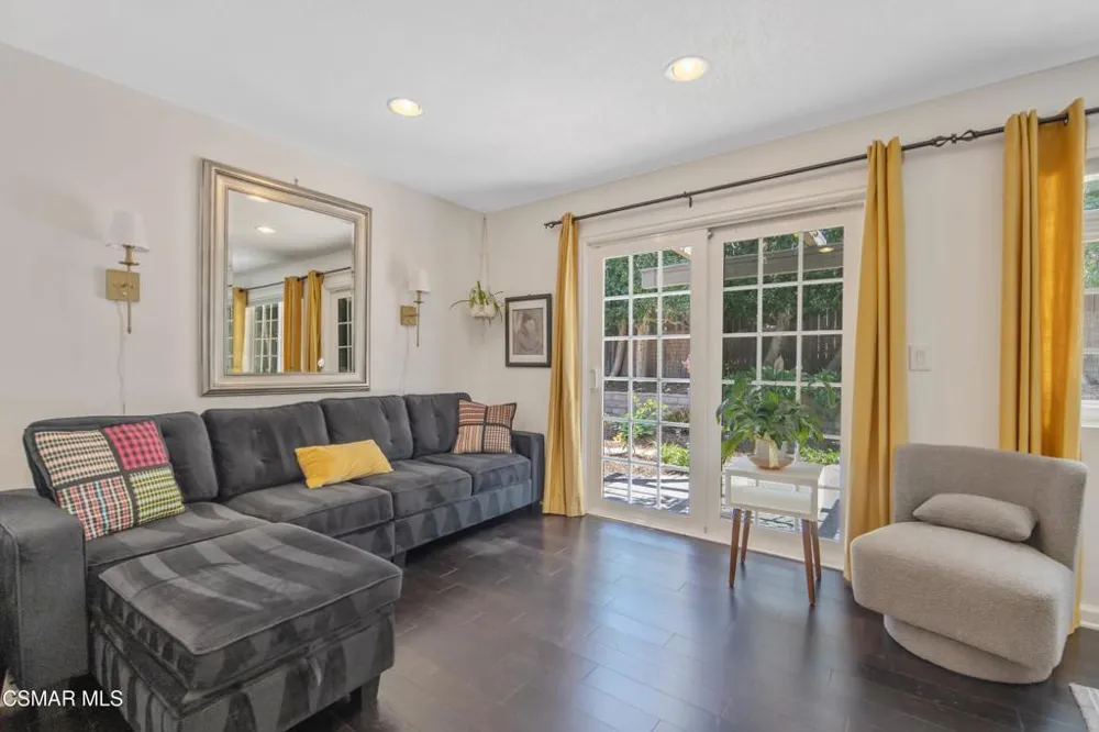 276 Beech Road Newbury Park, CA 91320