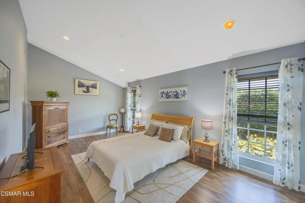 276 Beech Road Newbury Park, CA 91320