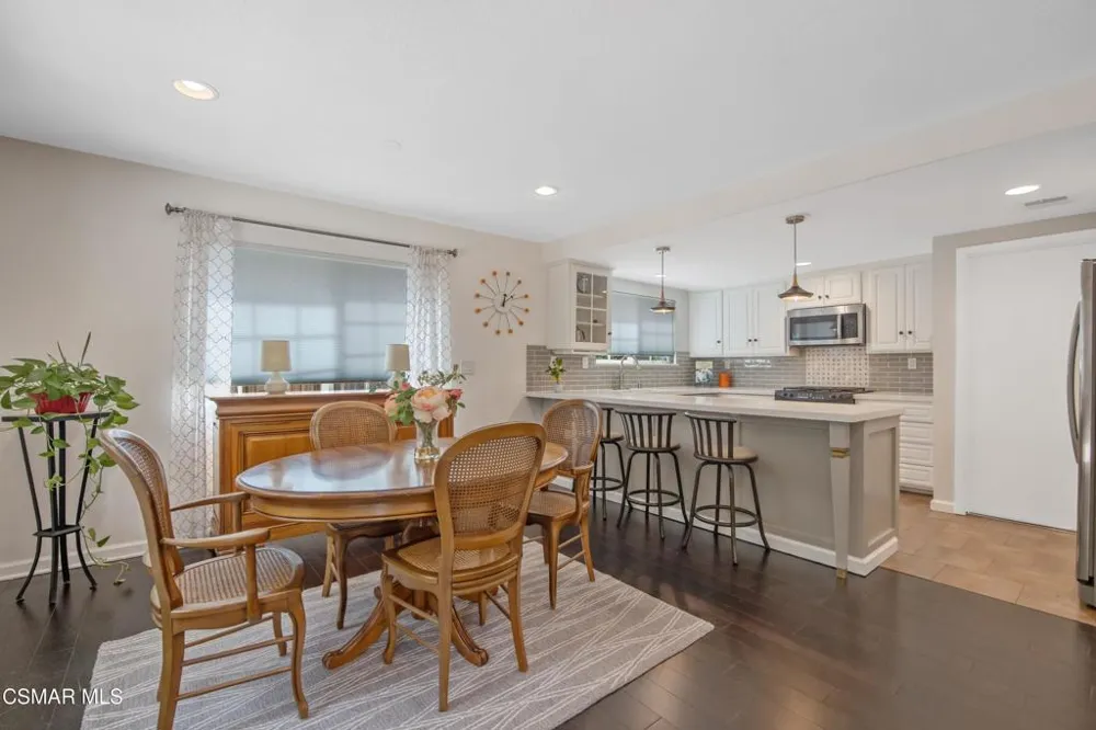 276 Beech Road Newbury Park, CA 91320