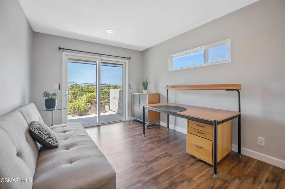 276 Beech Road Newbury Park, CA 91320