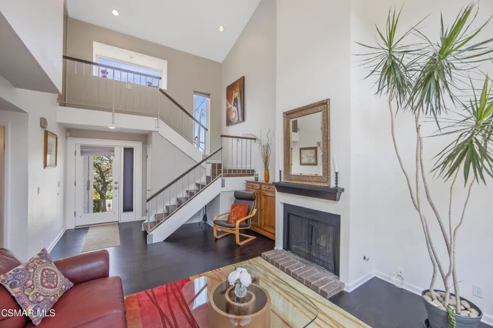 276 Beech Road Newbury Park, CA 91320