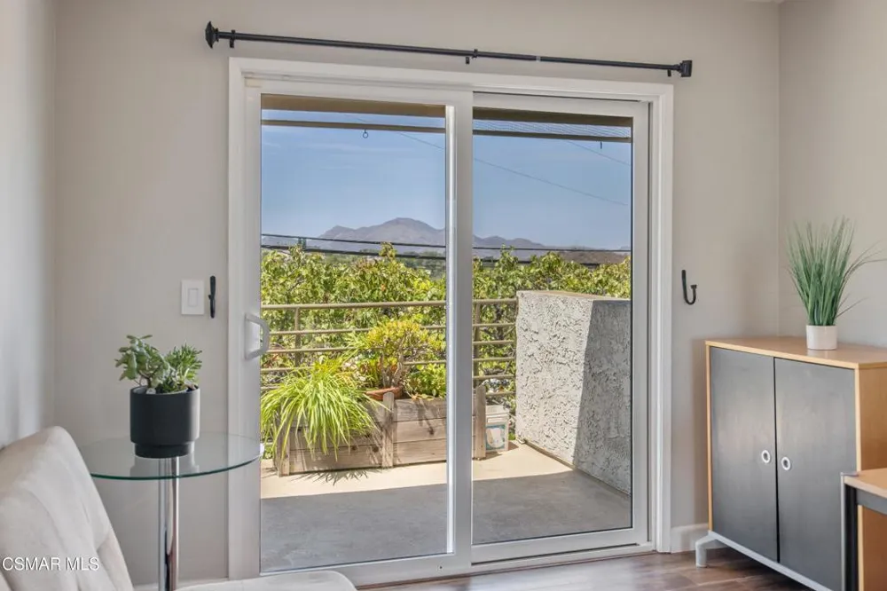 276 Beech Road Newbury Park, CA 91320