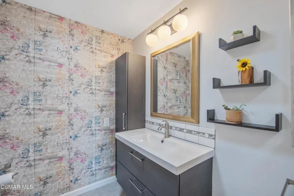 276 Beech Road Newbury Park, CA 91320