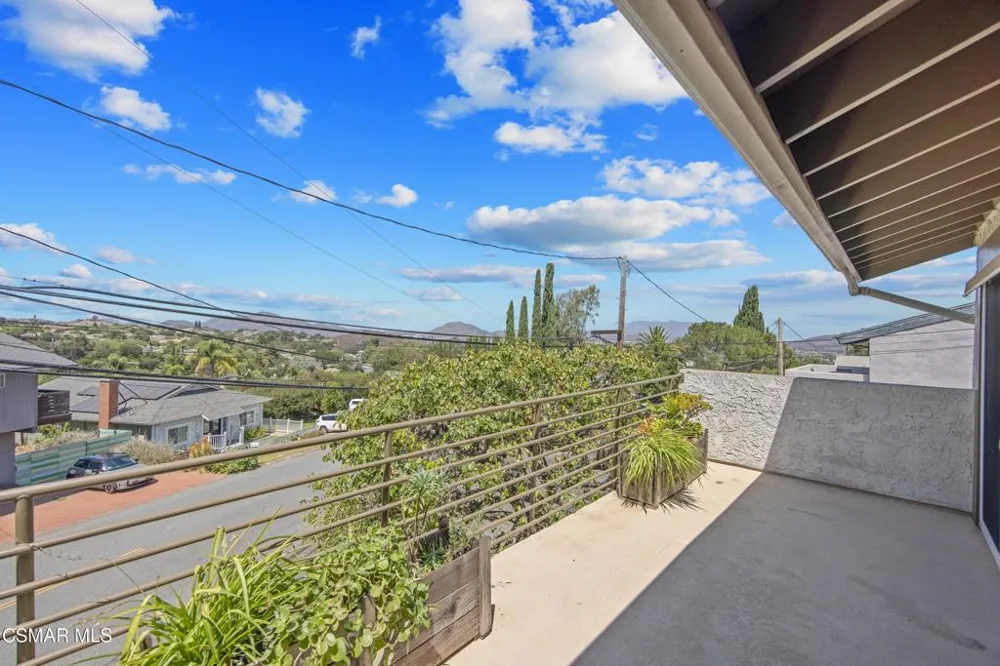 276 Beech Road Newbury Park, CA 91320