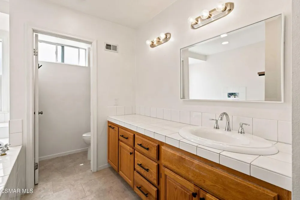 2753 Highgate Place Simi Valley, CA 93065