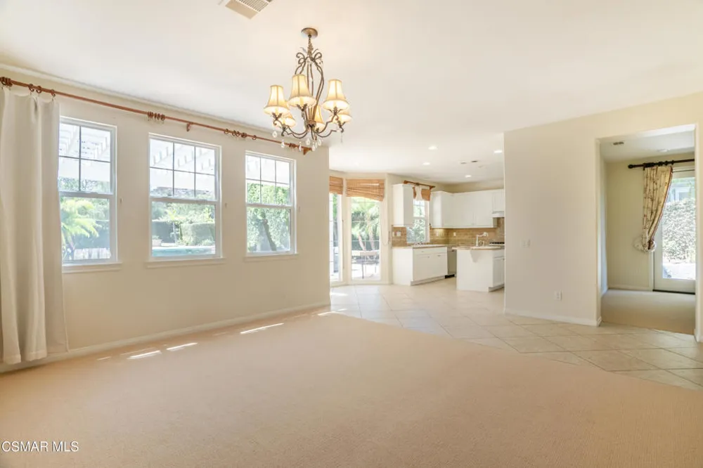 151 Via Mirabella Newbury Park, CA 91320