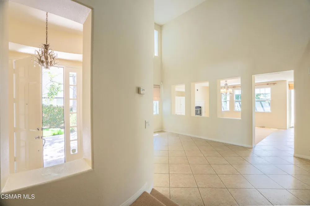 151 Via Mirabella Newbury Park, CA 91320