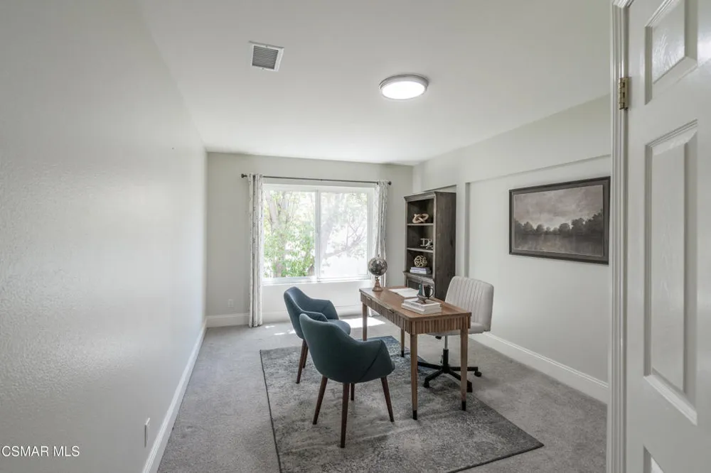 1312 Dubonnet Court Oak Park, CA 91377