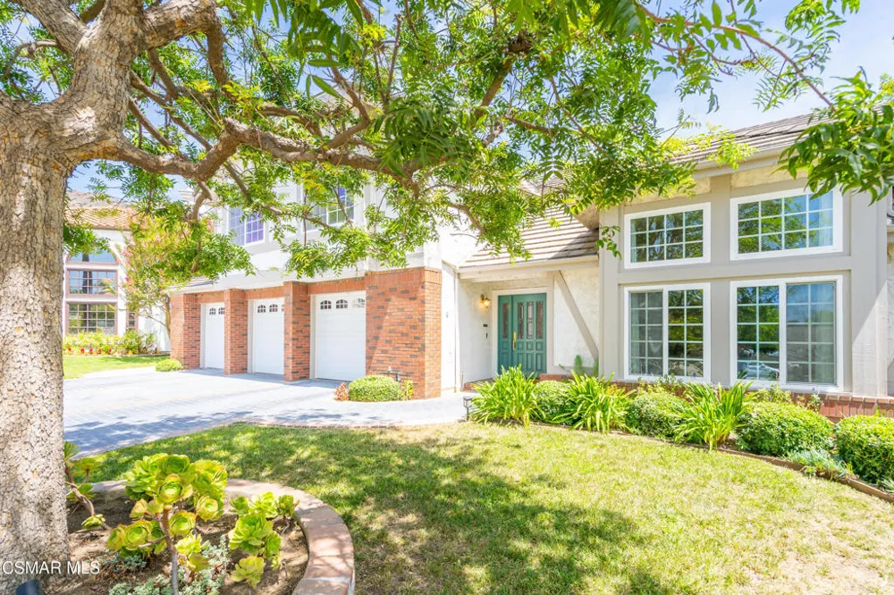 1312 Dubonnet Court Oak Park, CA 91377