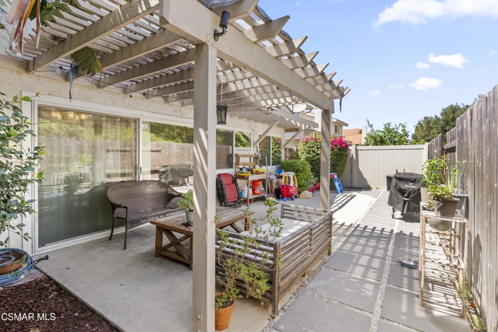 166 Heather Ridge Avenue Newbury Park, CA 91320