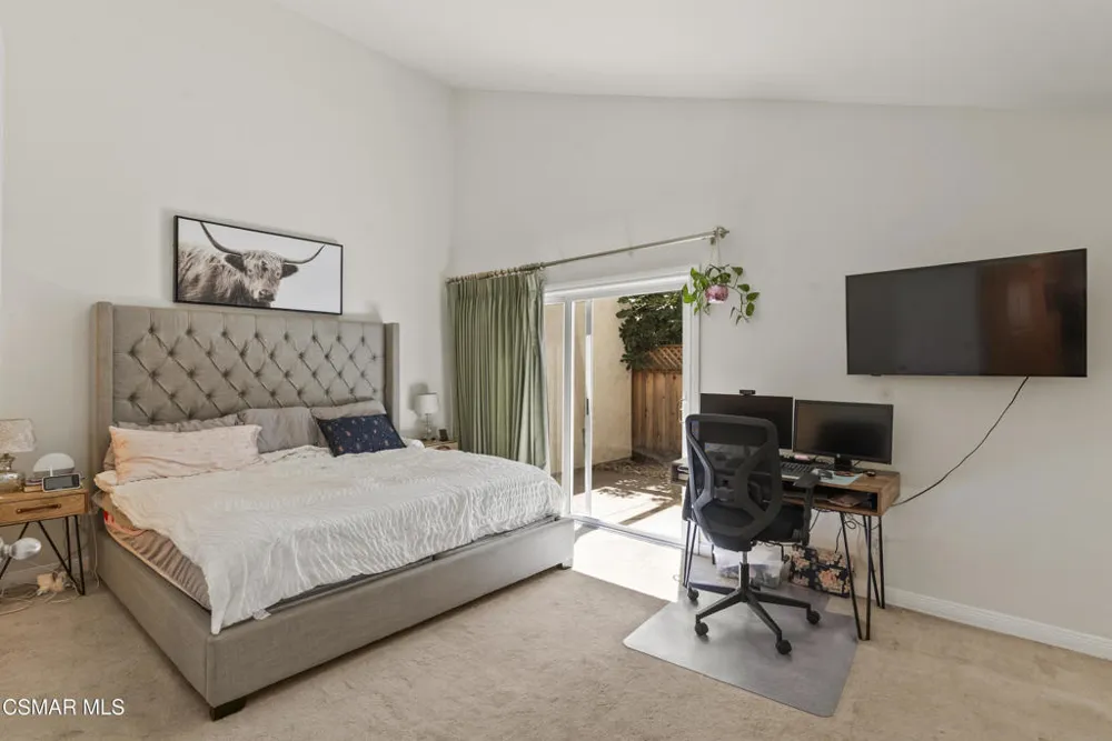 166 Heather Ridge Avenue Newbury Park, CA 91320