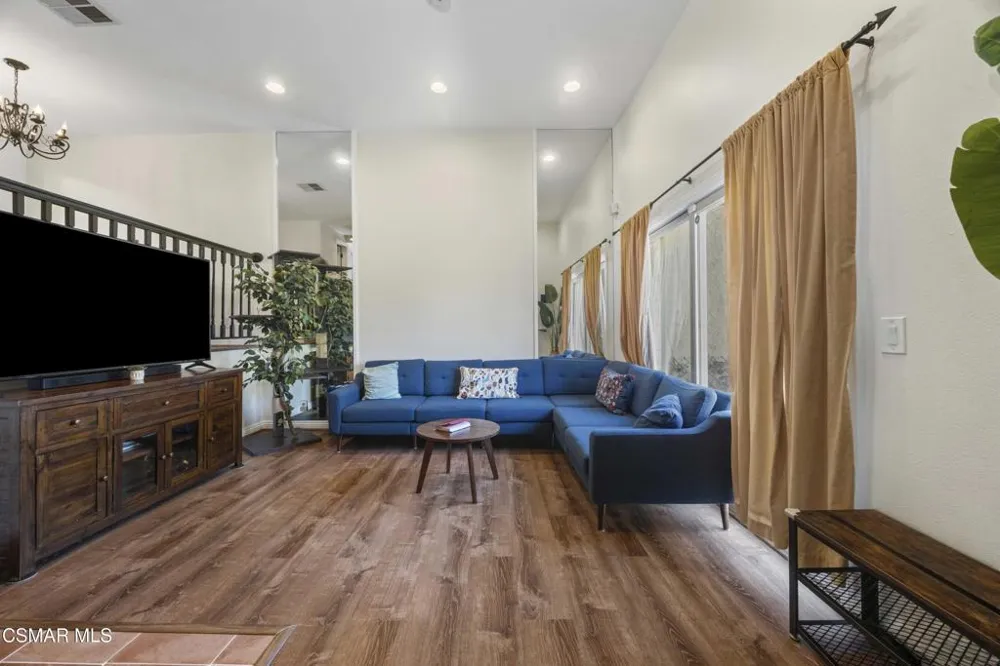 27654 Ironstone Drive #1 Canyon Country, CA 91387