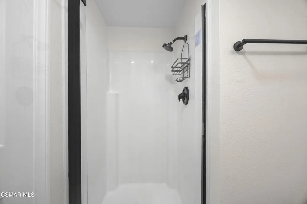 27654 Ironstone Drive #1 Canyon Country, CA 91387
