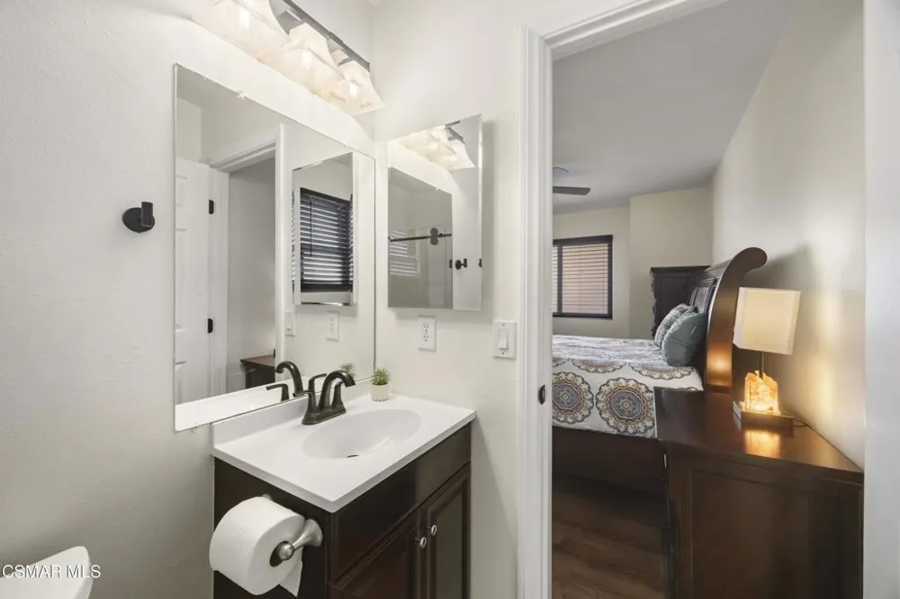 27654 Ironstone Drive #1 Canyon Country, CA 91387