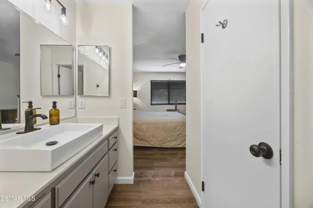 27654 Ironstone Drive #1 Canyon Country, CA 91387