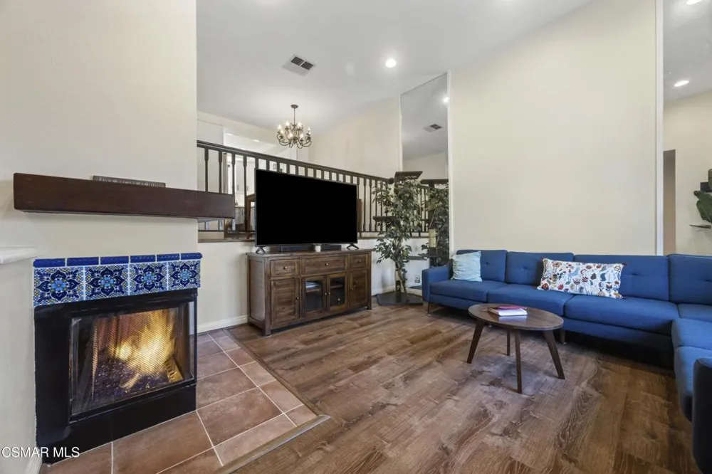 27654 Ironstone Drive #1 Canyon Country, CA 91387