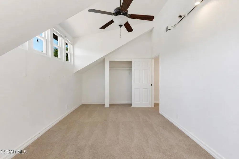 30049 Trail Creek Drive Agoura Hills, CA 91301