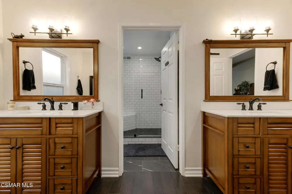 30049 Trail Creek Drive Agoura Hills, CA 91301