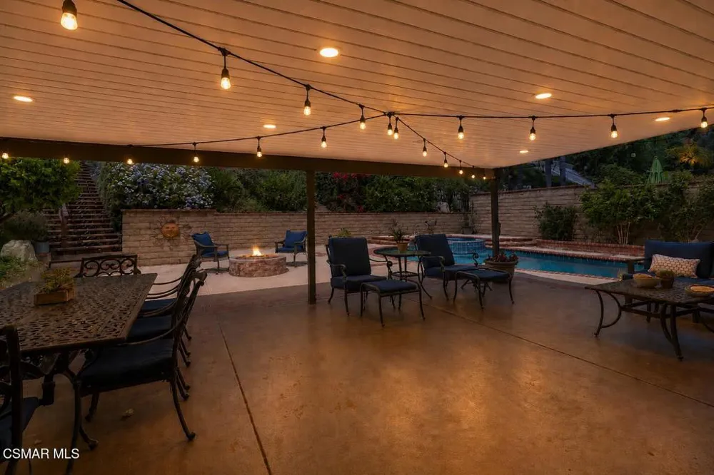 30049 Trail Creek Drive Agoura Hills, CA 91301