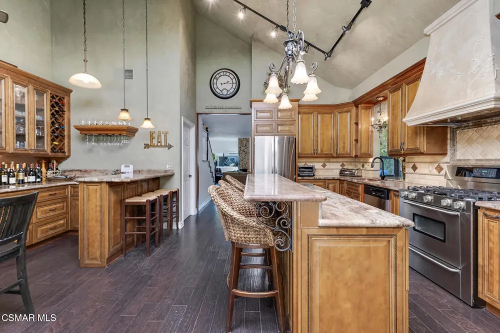 30049 Trail Creek Drive Agoura Hills, CA 91301