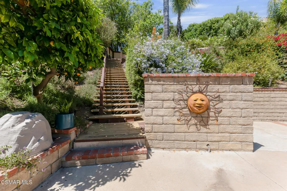 30049 Trail Creek Drive Agoura Hills, CA 91301