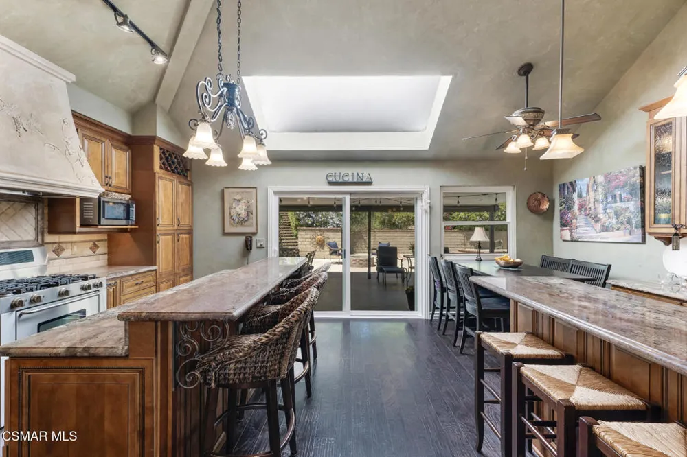 30049 Trail Creek Drive Agoura Hills, CA 91301