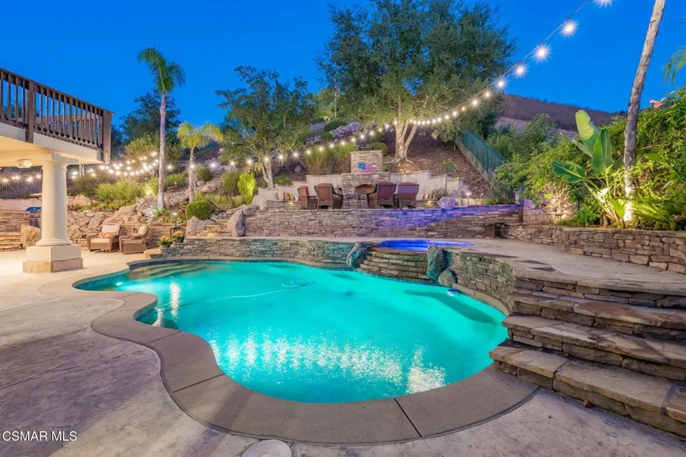 728 Rustic Hills Drive Simi Valley, CA 93065
