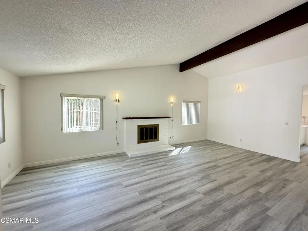 7254 Pomelo Drive West Hills, CA 91307