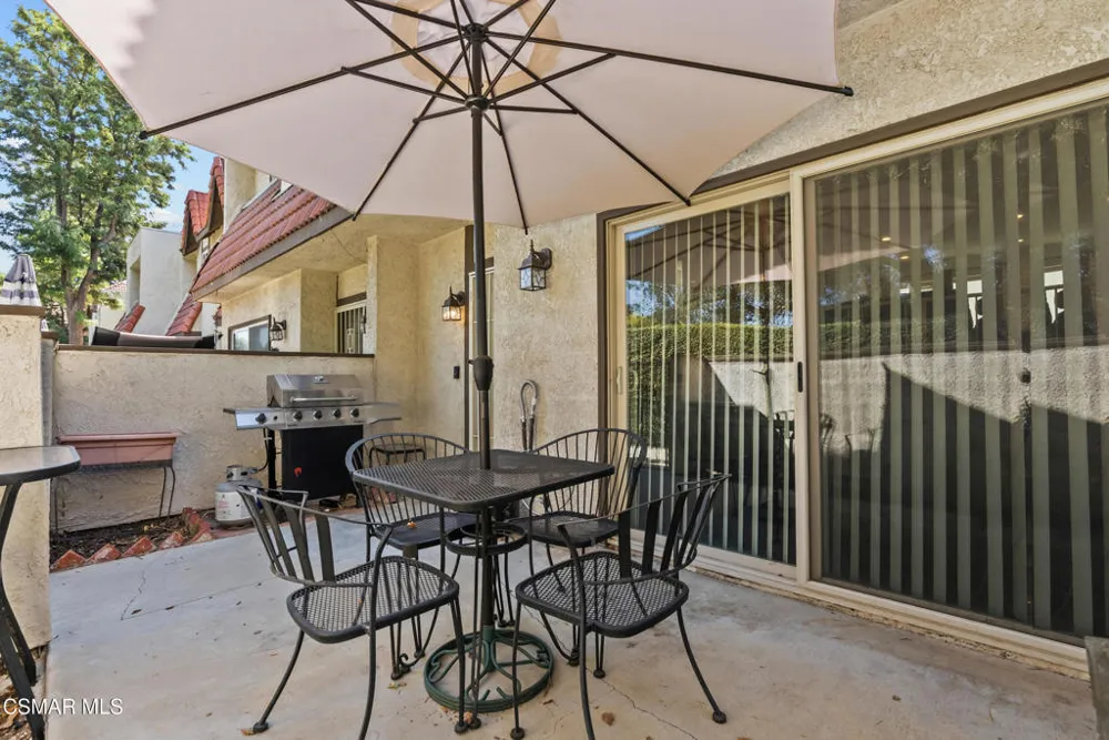 27656 Ironstone Drive #5 Canyon Country, CA 91387