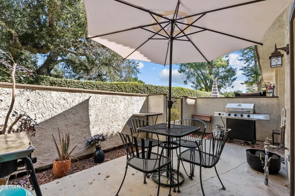 27656 Ironstone Drive #5 Canyon Country, CA 91387
