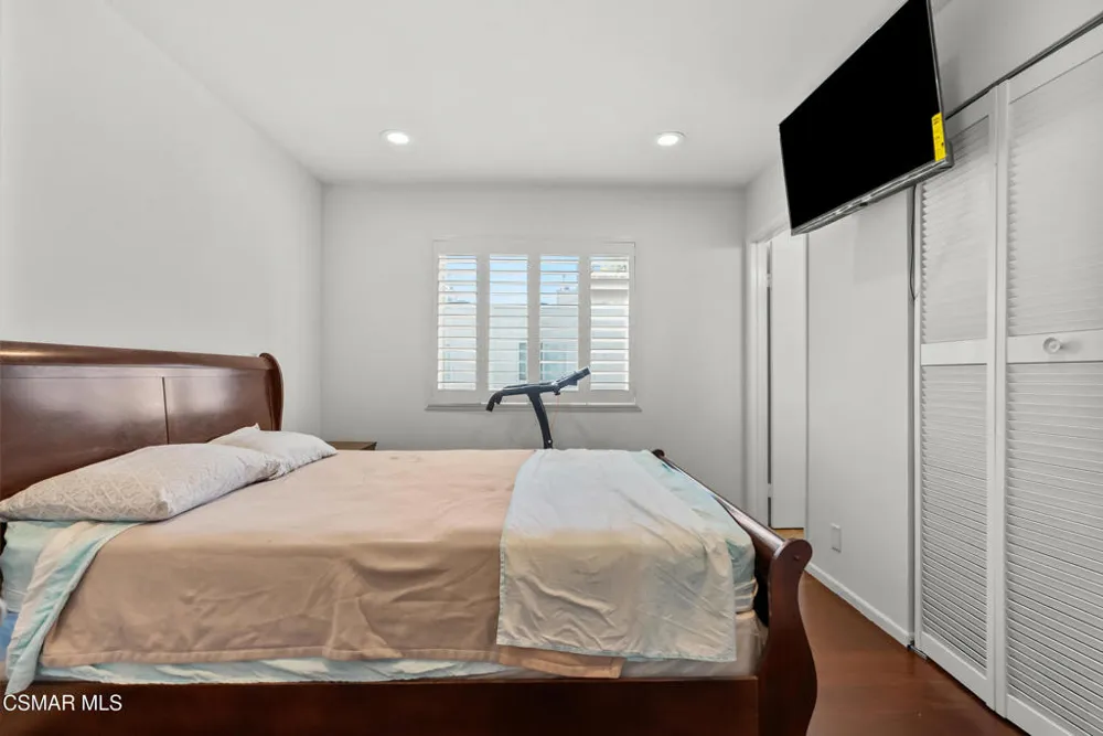27656 Ironstone Drive #5 Canyon Country, CA 91387