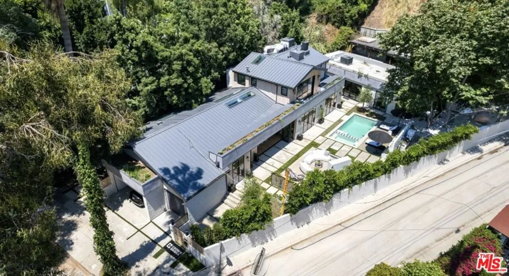 1914 Laurel Canyon Boulevard Los Angeles, CA 90046
