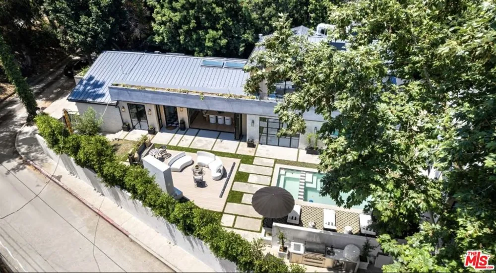 1914 Laurel Canyon Boulevard Los Angeles, CA 90046