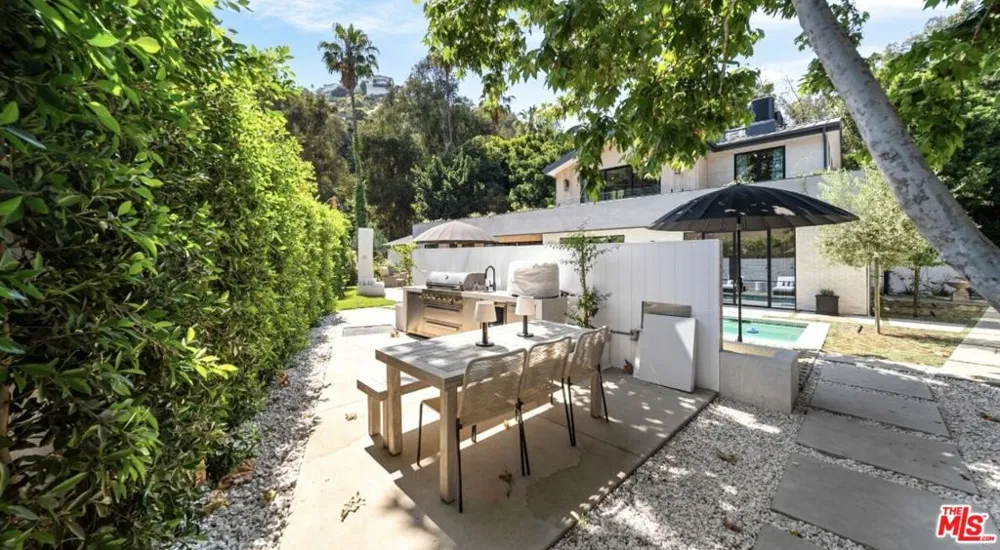 1914 Laurel Canyon Boulevard Los Angeles, CA 90046