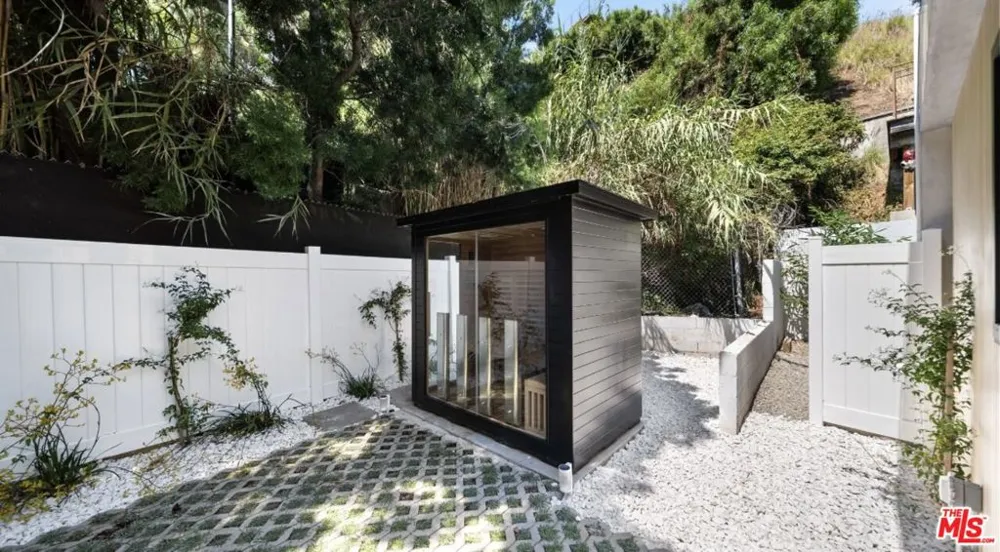 1914 Laurel Canyon Boulevard Los Angeles, CA 90046