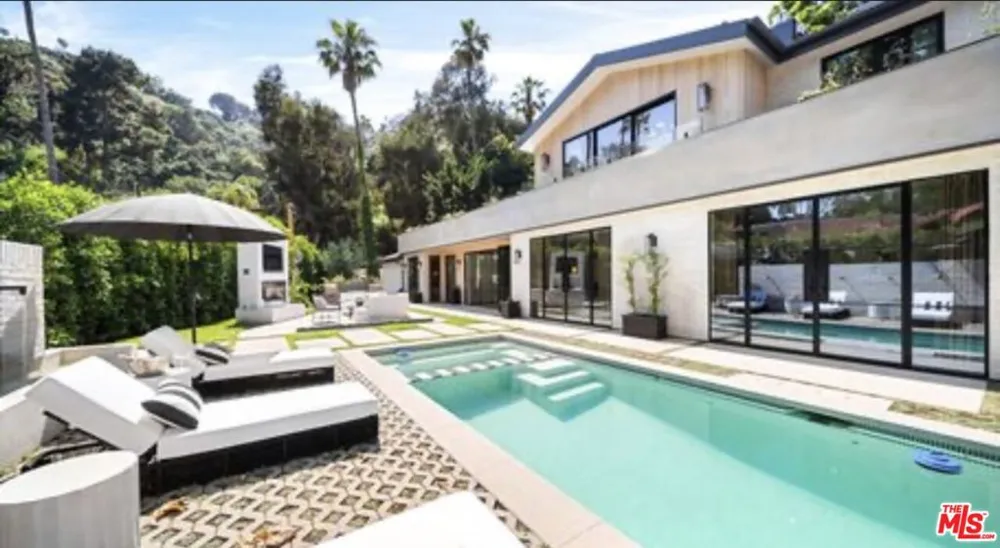 1914 Laurel Canyon Boulevard Los Angeles, CA 90046