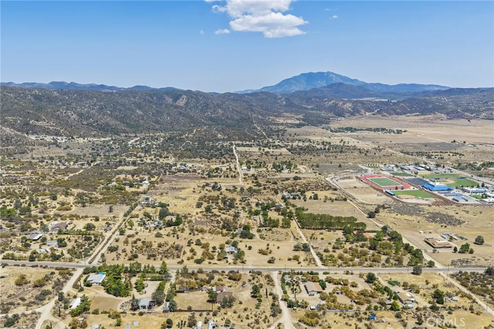 37625 Hill Anza, CA 92539