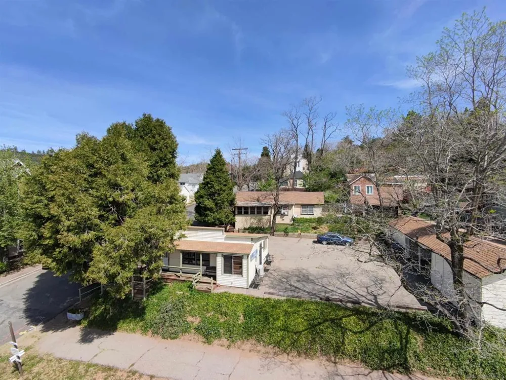 2617 C St Julian, CA 92036