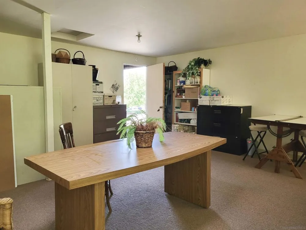 2617 C St Julian, CA 92036