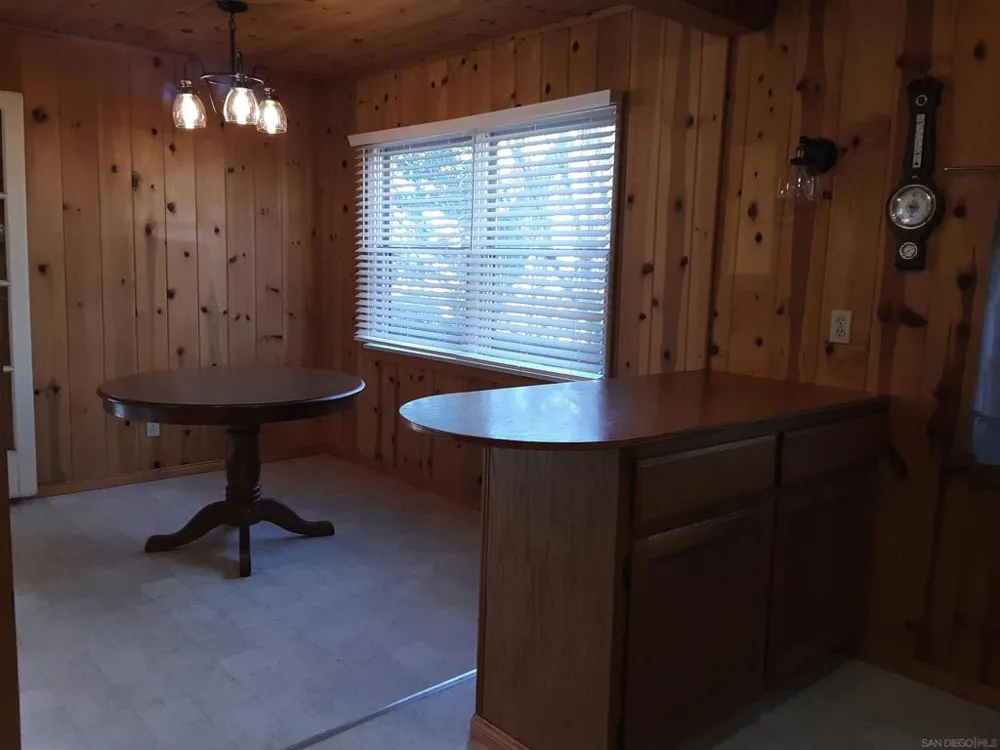 2617 C St Julian, CA 92036