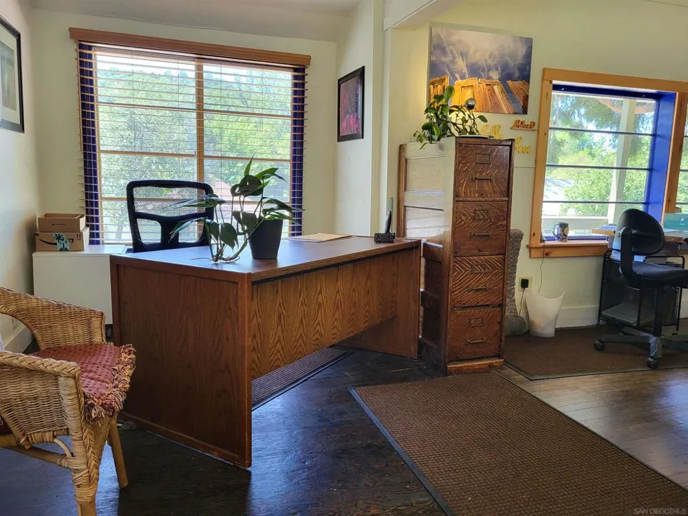 2617 C St Julian, CA 92036