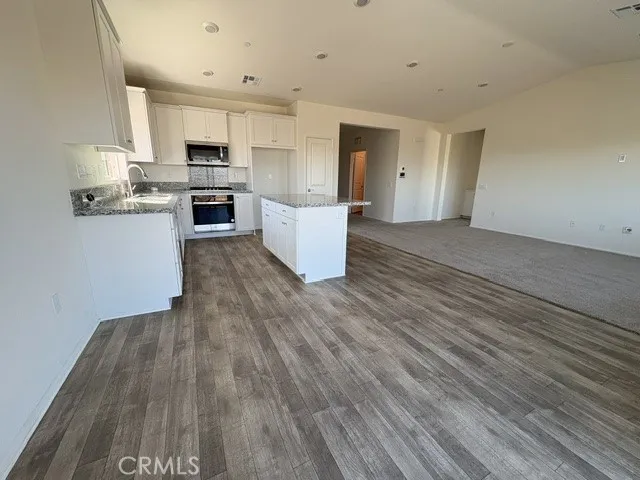 35355 Couples Court Beaumont, CA 92223