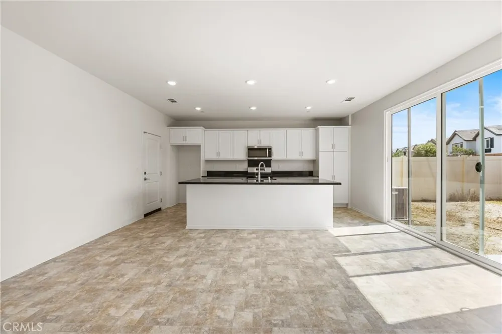 1820 Julie Drive Riverside, CA 92504