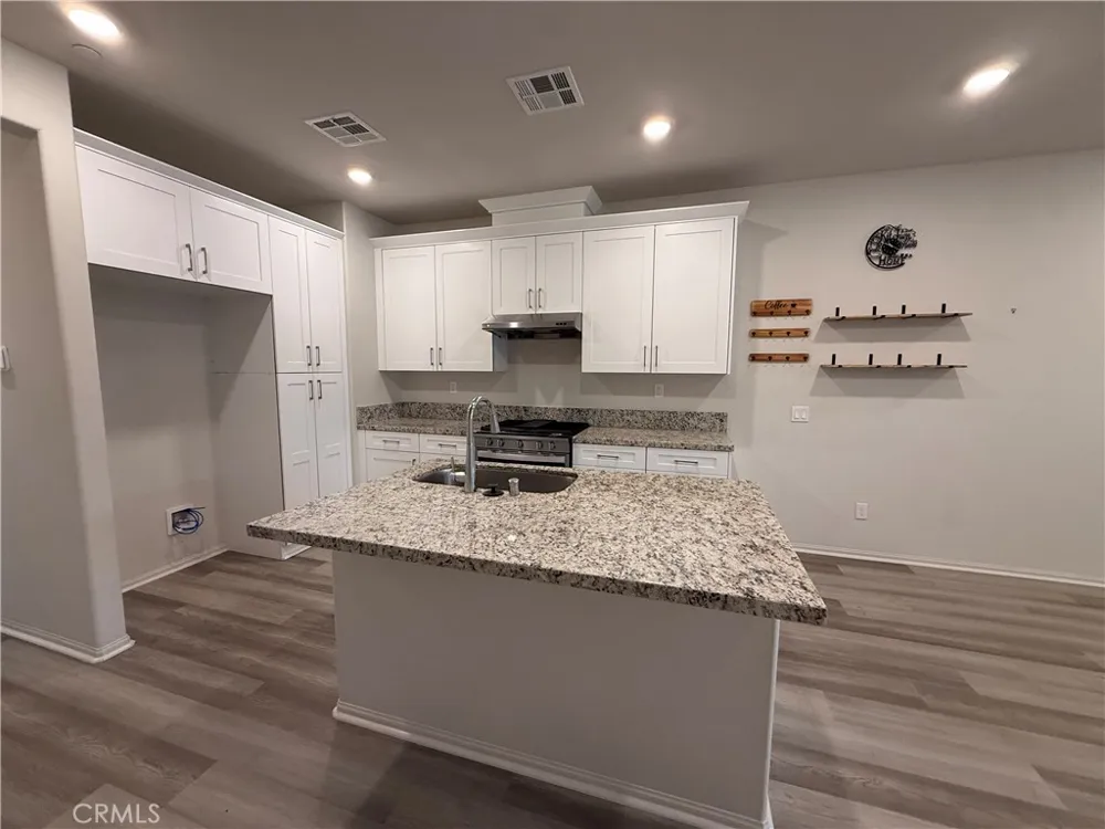 1307 Nimbus Pomona, CA 91768