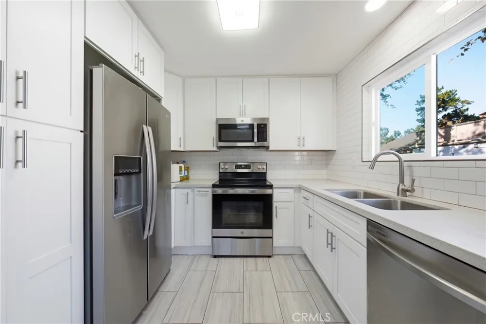 1256 S Diamond Bar Blvd #D Diamond Bar, CA 91765