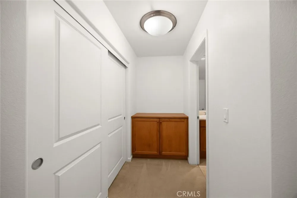 128 Oak Knoll #206 Pasadena, CA 91101