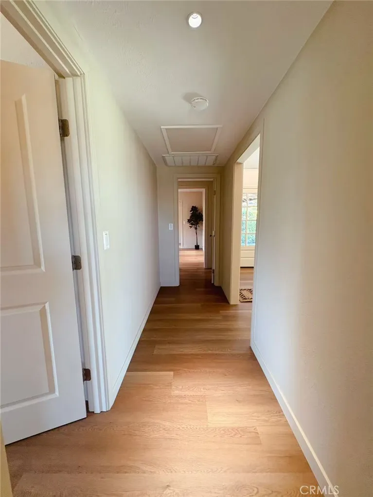 883 E Leadora Glendora, CA 91741