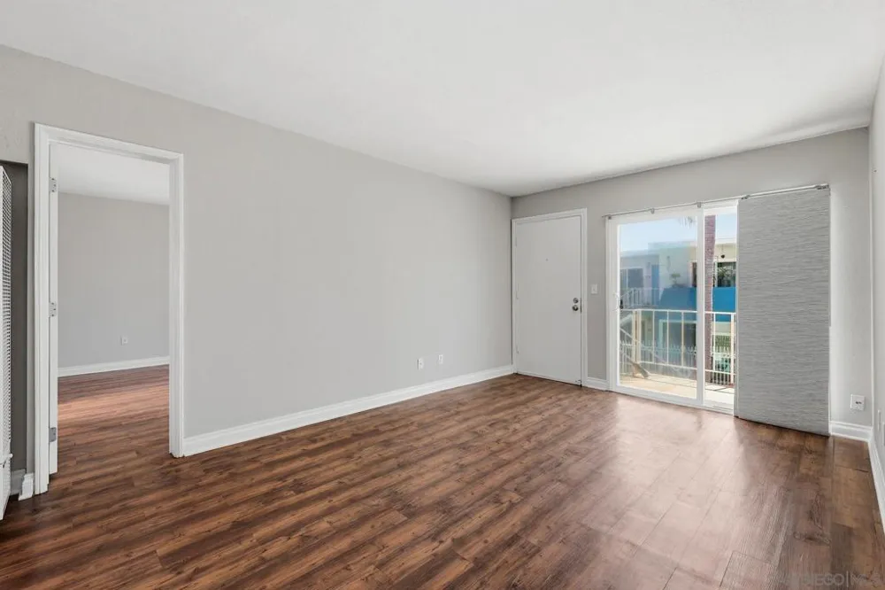 4747 Hamilton #12 San Diego, CA 92116