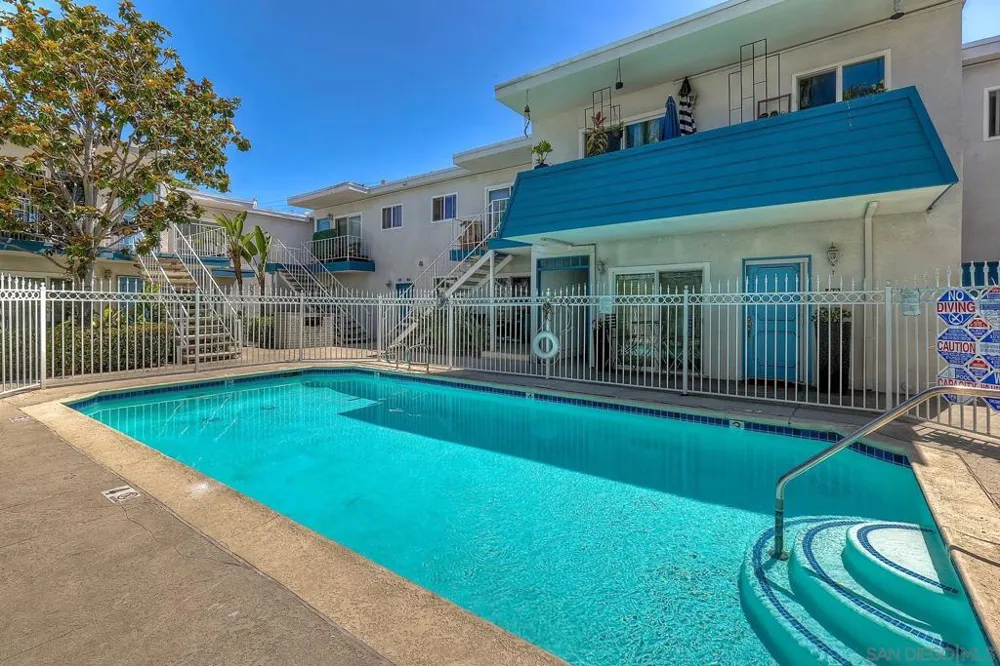 4747 Hamilton #12 San Diego, CA 92116