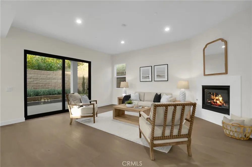 685 Castlehill Drive Walnut, CA 91789